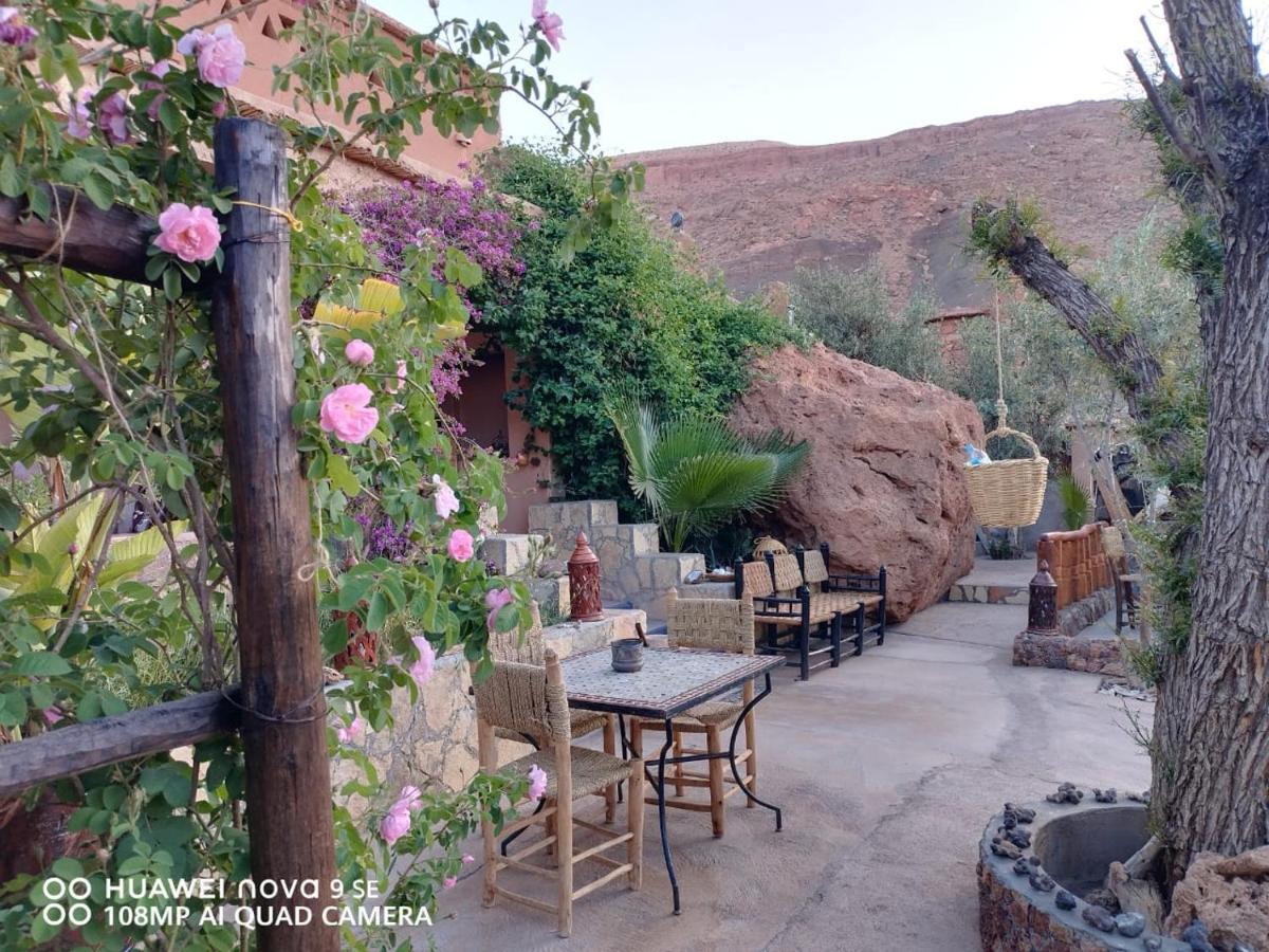 Dar Isselday Bed & Breakfast Tisseldeï Exterior foto