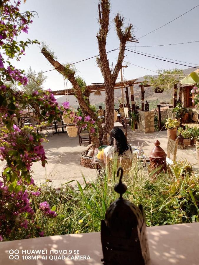 Dar Isselday Bed & Breakfast Tisseldeï Exterior foto